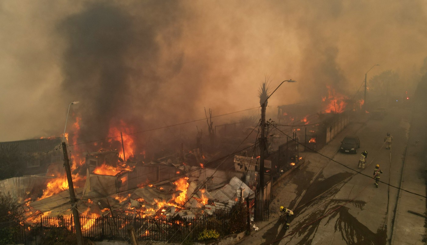 Incendios sin control en el sur de Chile: al menos 19 muertos y miles de evacuados | Internacionales