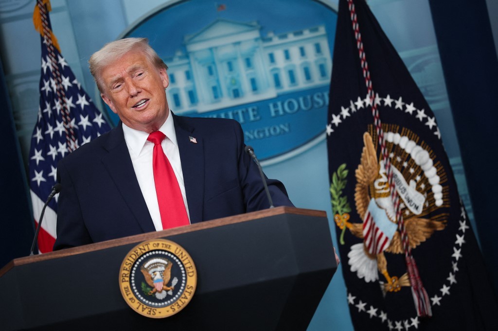 Trump dice que le "encantaría" involucrar a Machado en la transición venezolana | Internacionales