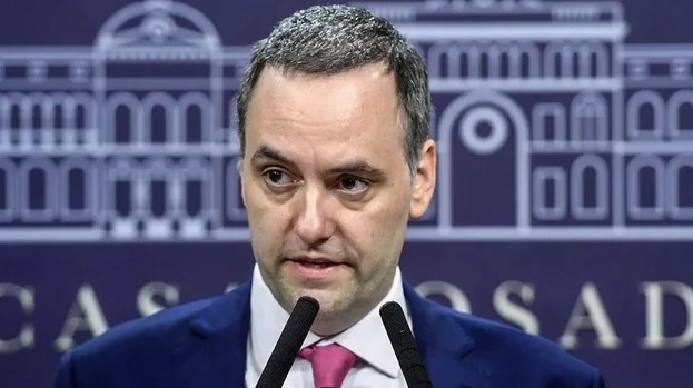 Mientras sigue el ruido alrededor de su figura, Adorni retomará este miércoles las conferencias de prensa | Política