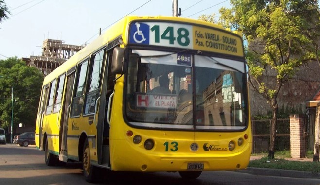 Quilmes: la línea 148 deja de operar y 500 trabajadores de El Nuevo Halcón quedan a la deriva | Actualidad