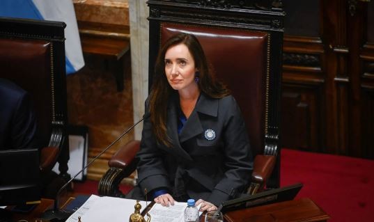 Villarruel denunció penalmente a Petri, después de un cruce en redes | Política