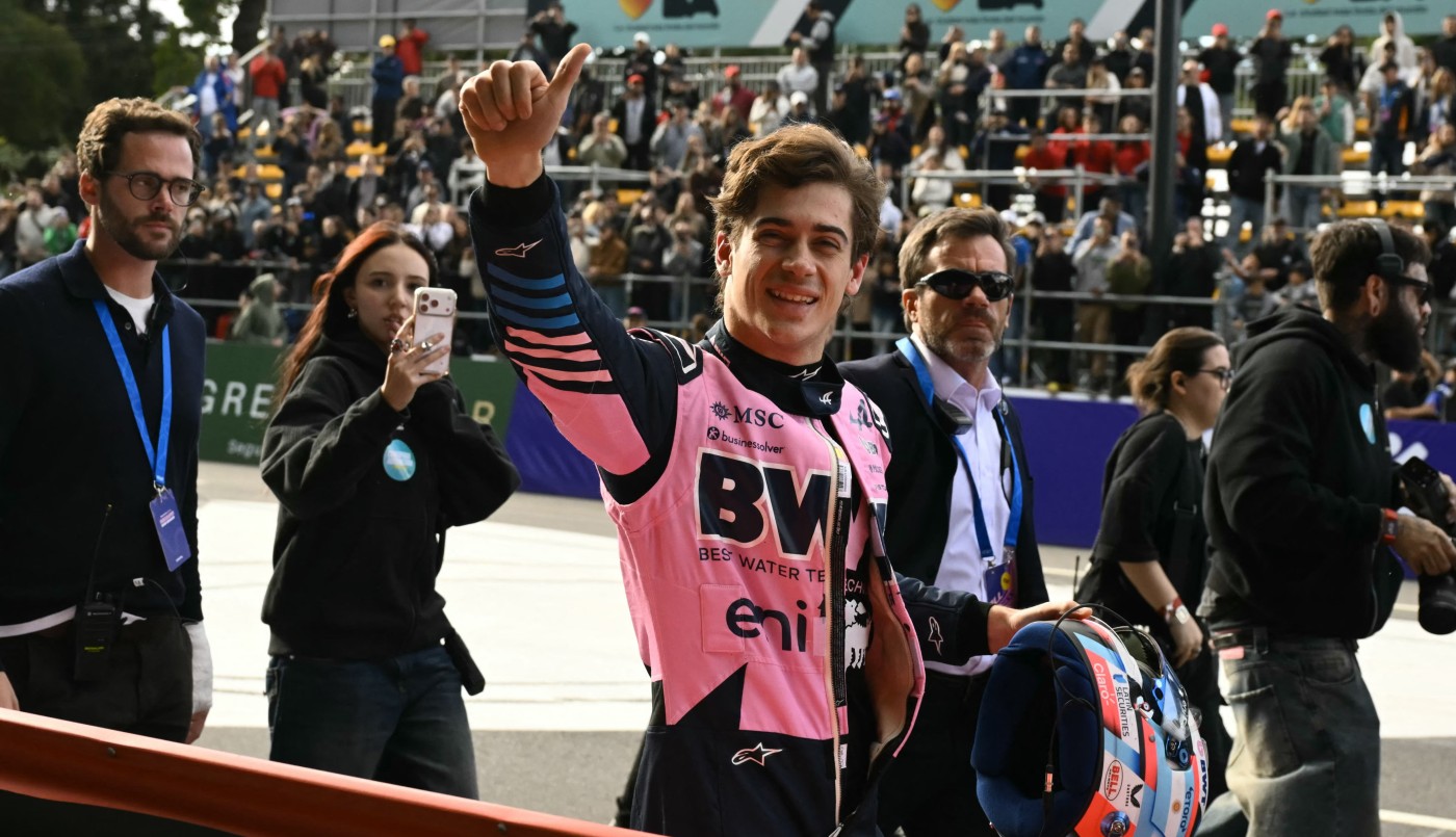 Colapinto se adueñó de las calles de Buenos Aires y reunió a 500.000 personas | Deportes