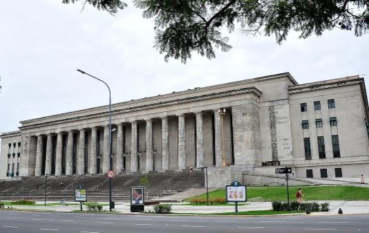 La UBA le exige a Adorni que tome medidas para asegurar el cumplimiento de la Ley de Financiamiento Universitario | Política