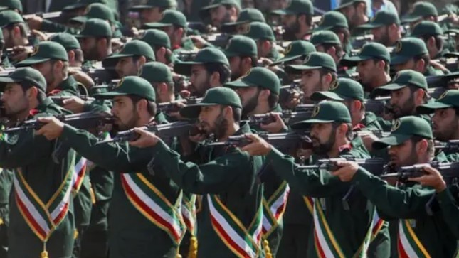 Guardianes de la Revolución iraníes dicen que tienen "el dedo en el gatillo" pese a la tregua | Internacionales