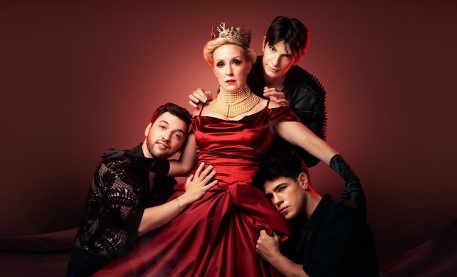 "Guillermina":  la Reina vuelve para desestabilizar los procesos creativos | Espectáculos