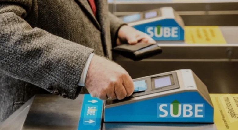 Metrodelegados levantarán molinetes en reclamo por la reincorporación de una empleada que denunció acoso sexual | Actualidad