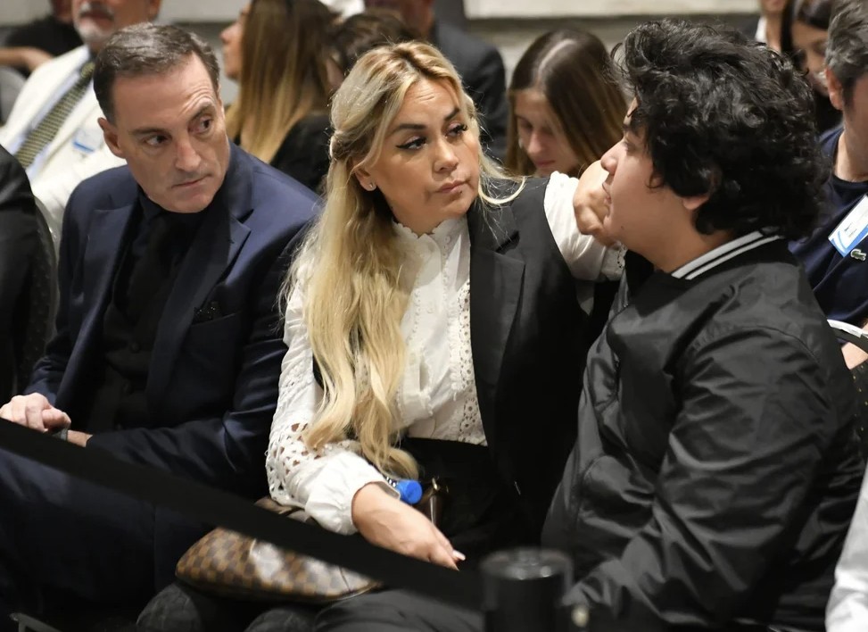 Ojeda aseguró que días antes de su muerte estaba “desfigurado, inflamado y enojado” | Actualidad