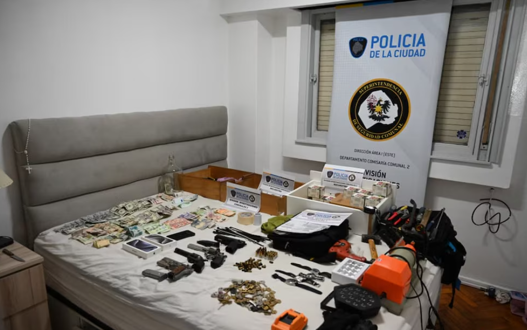 Cayeron "Los cerrajeros": hay tres detenidos con un arsenal de 150 llaves duplicadas | Actualidad