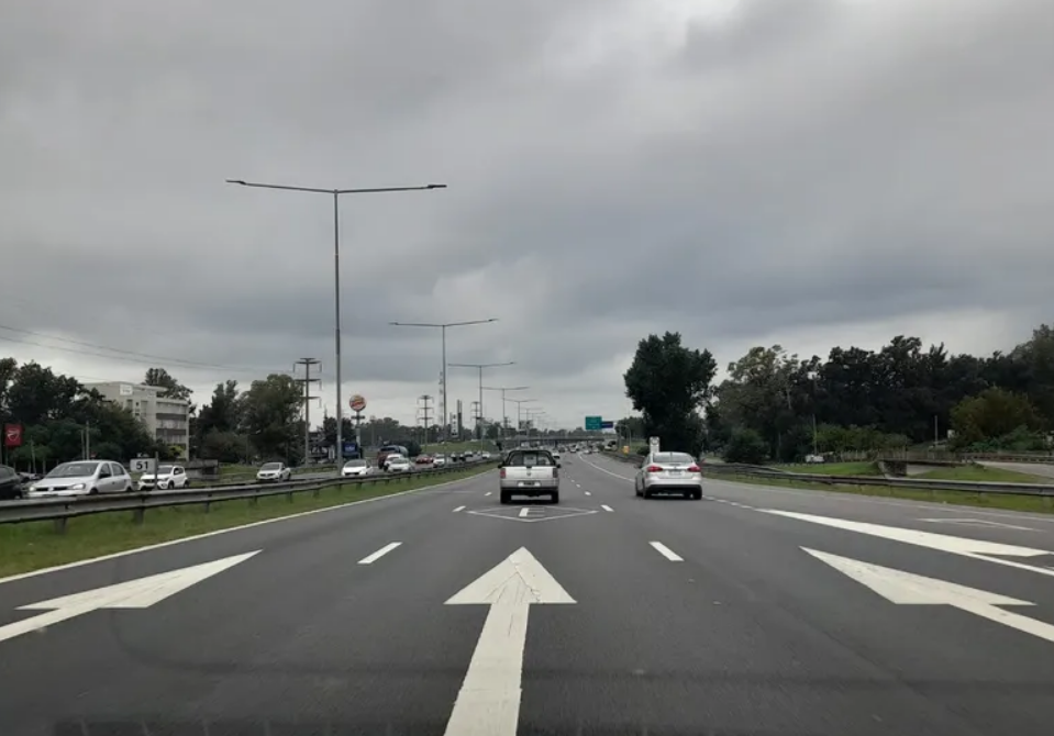 Un menor bajó en bicicleta por una lomada de la Panamericana y murió atropellado | Actualidad