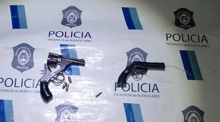 Ensenada: filmaron a su bebé empuñando un arma de fuego y lo subieron a sus redes | Actualidad