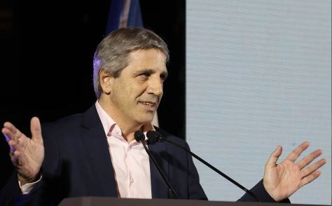 Caputo quiere convencer a los contadores del plan de Inocencia Fiscal | Economía