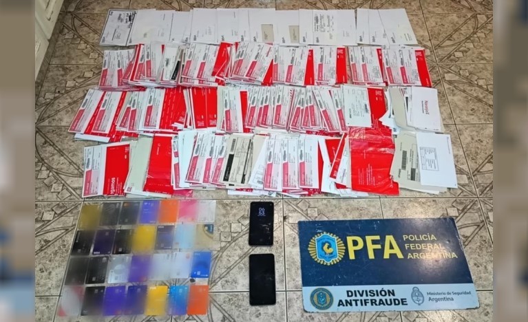 Operativo "Caras Rotas": desarticularon una red criminal que realizaba fraudes con tarjetas de crédito | Actualidad