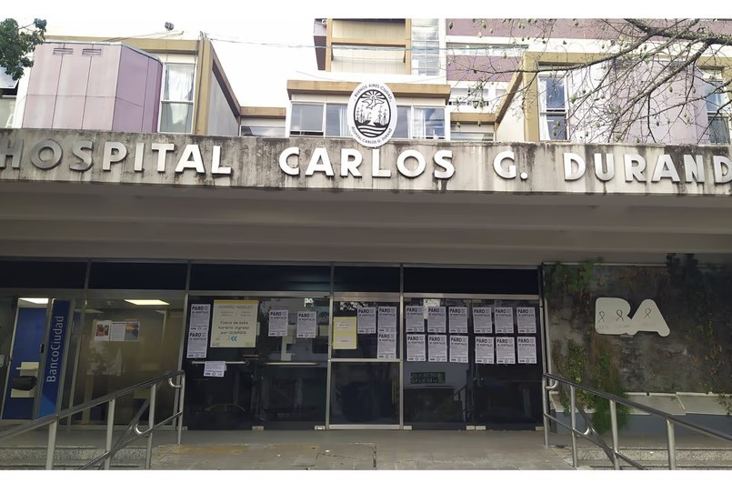 Muerte del paciente: ordenaron un allanamiento en el Hospital Durand | Actualidad
