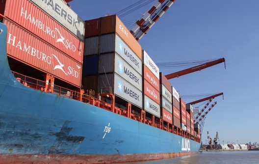 Las exportaciones volvieron a anotar otro récord y la balanza comercial superó los US$ 2.700 millones en abril | Economía