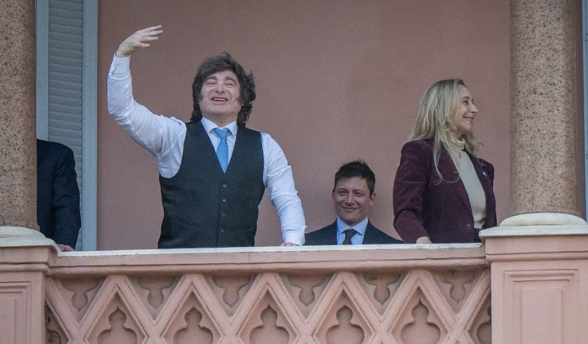 Tras asistir al Tedeum, Milei reunió a su Gabinete y se mostró junto a su hermana y Santiago Caputo | Política