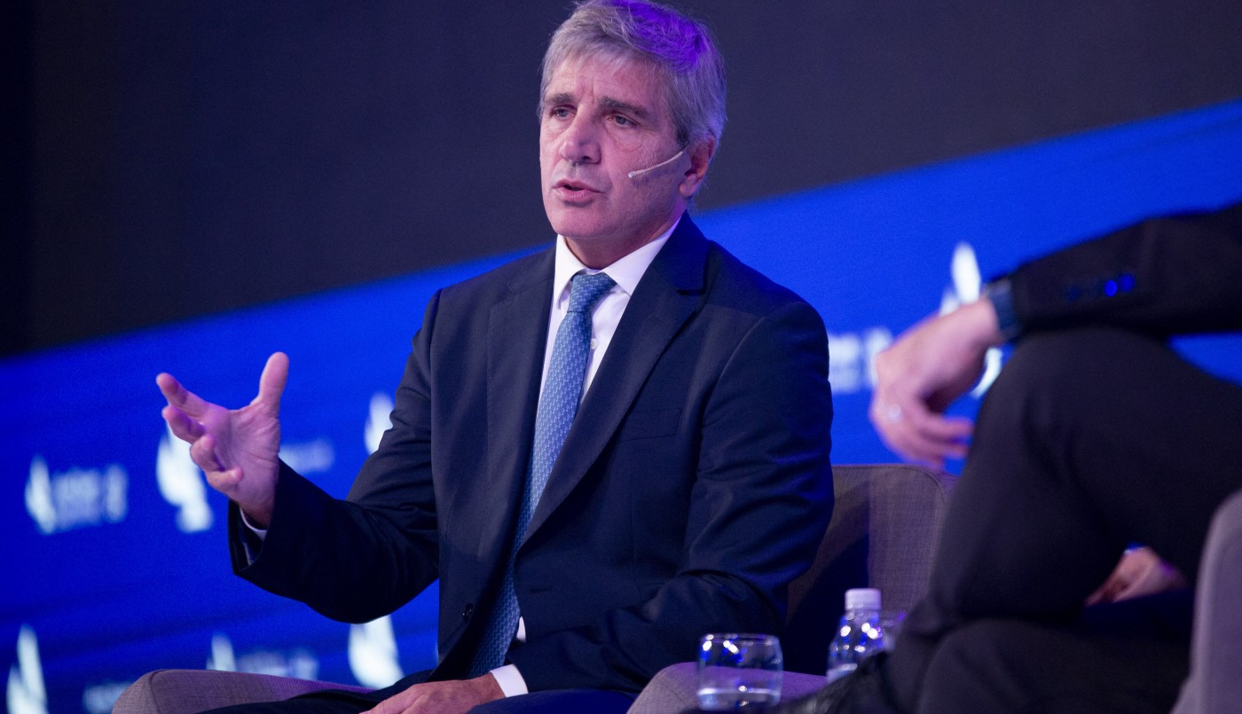 Caputo apuntó contra el kirchnerismo: "Puede haber una invasión extraterrestre, pero Kicillof nunca va a ser presidente" | Economía