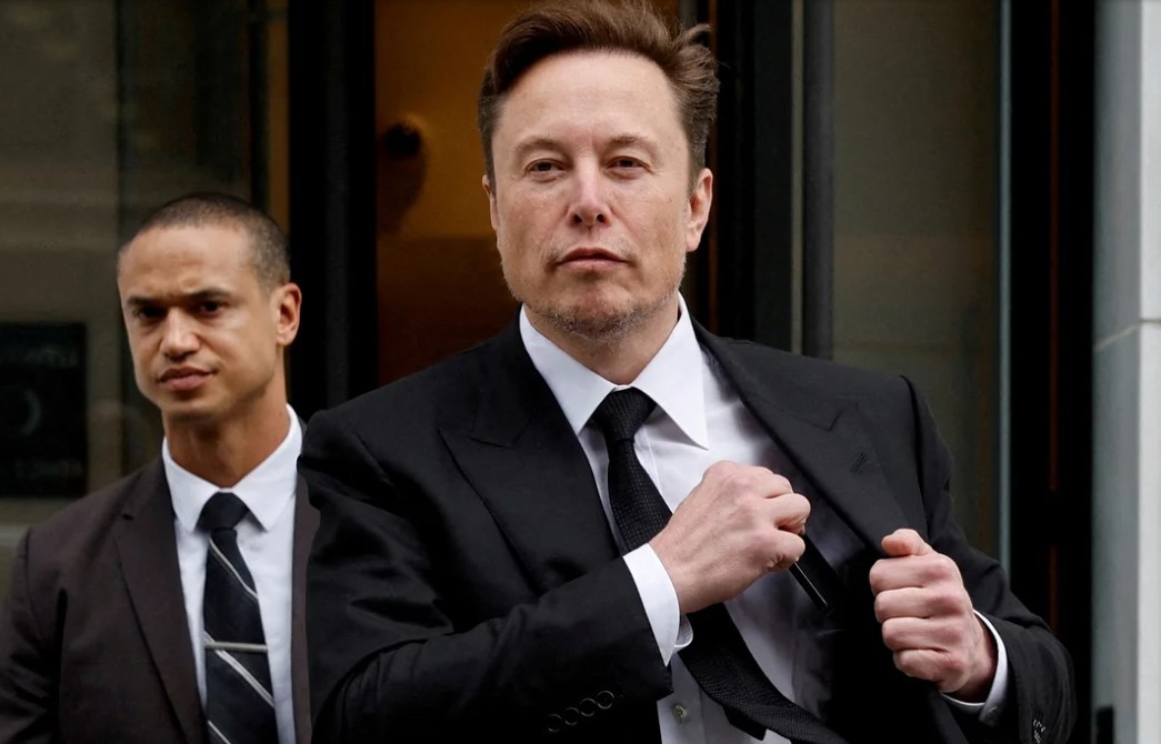 Elon Musk, primer "trillonario" de la historia | Economía