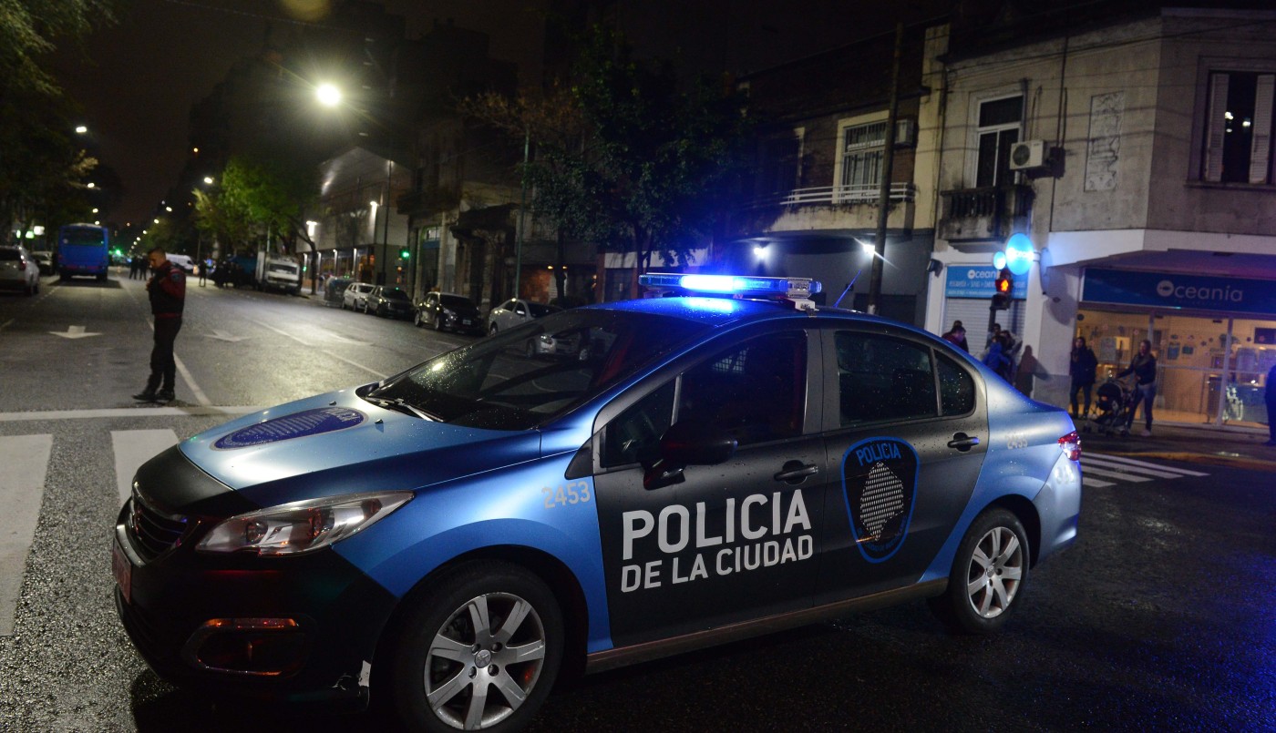 Detuvieron a un policía que fue condenado por abusar de una compañera en una comisaría de Palermo | Actualidad