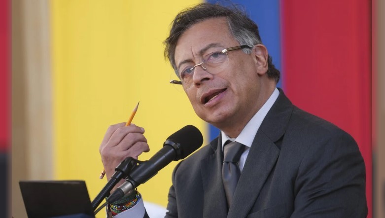 Petro acusó a Milei de querer “destruir el progresismo” en Colombia | Internacionales