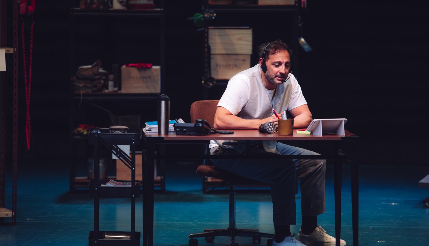 "Agotados": un restaurante, 40 personajes y un menú delirante | Espectáculos