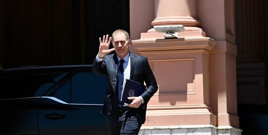 La rosca por la reforma laboral de Milei: cómo sigue el ‘tour’ de Diego Santilli por las provincias | Política