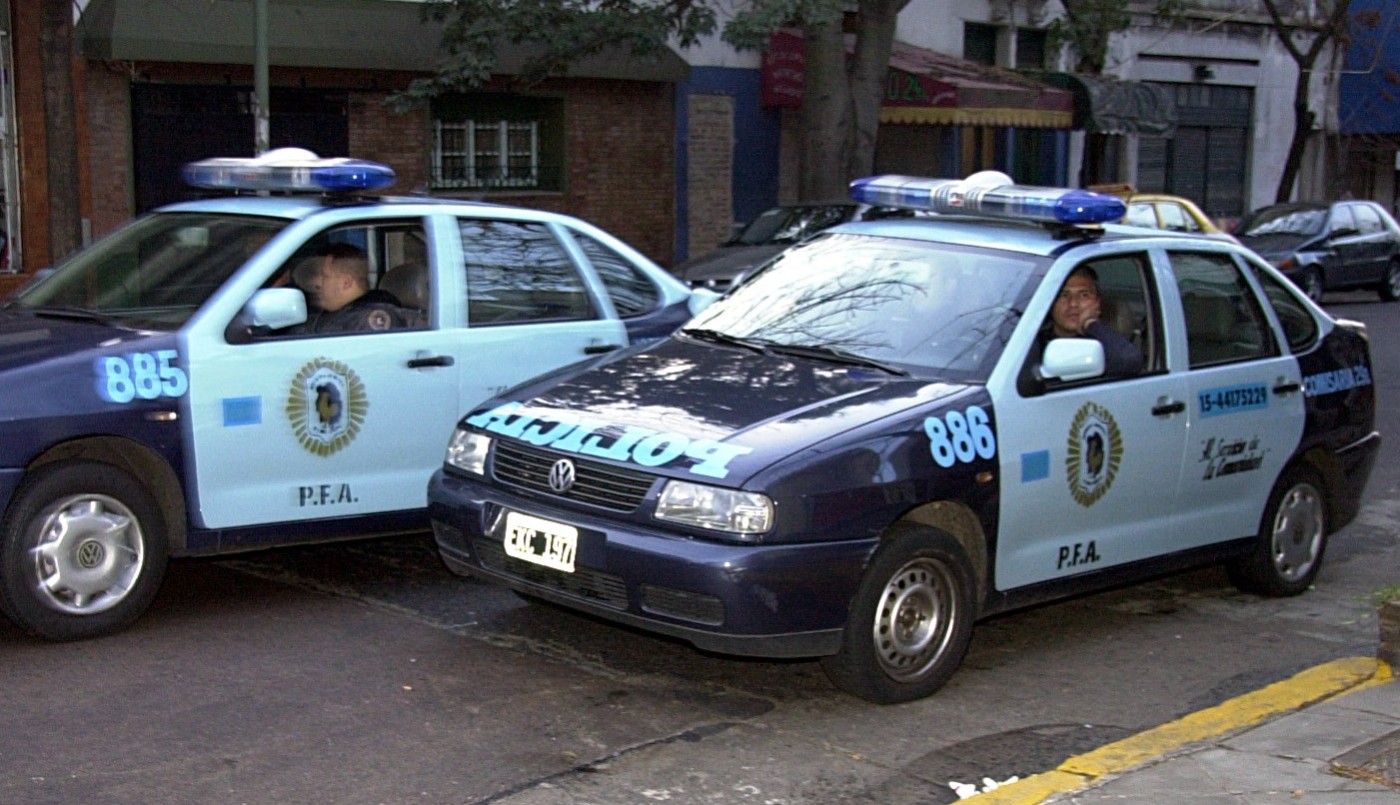 Prófugo se tiró de la terraza, fue detenido y hospitalizado | Actualidad