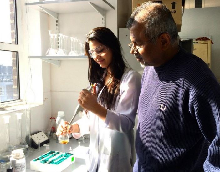 Inventan perfume que huele mejor cuando uno transpira | Curiosidades