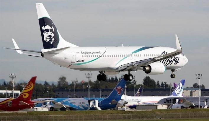 Se quedó dormido en la bodega de un avión y causó un aterrizaje de emergencia | Internacionales