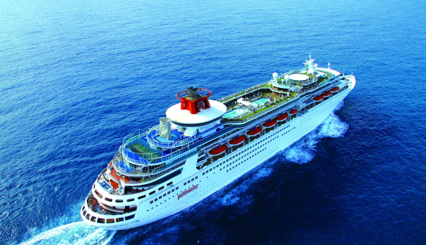 Buscan a un pasajero que se cayó por la borda de un crucero en el Caribe | Internacionales