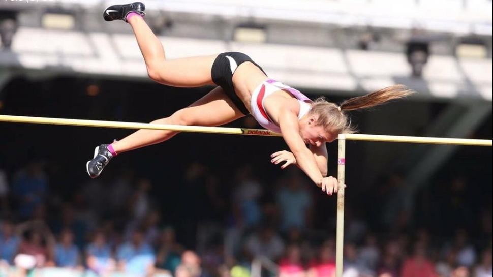 Drama: la atleta de 21 años Kira Grünberg queda parapléjica tras tremenda caída | Deportes