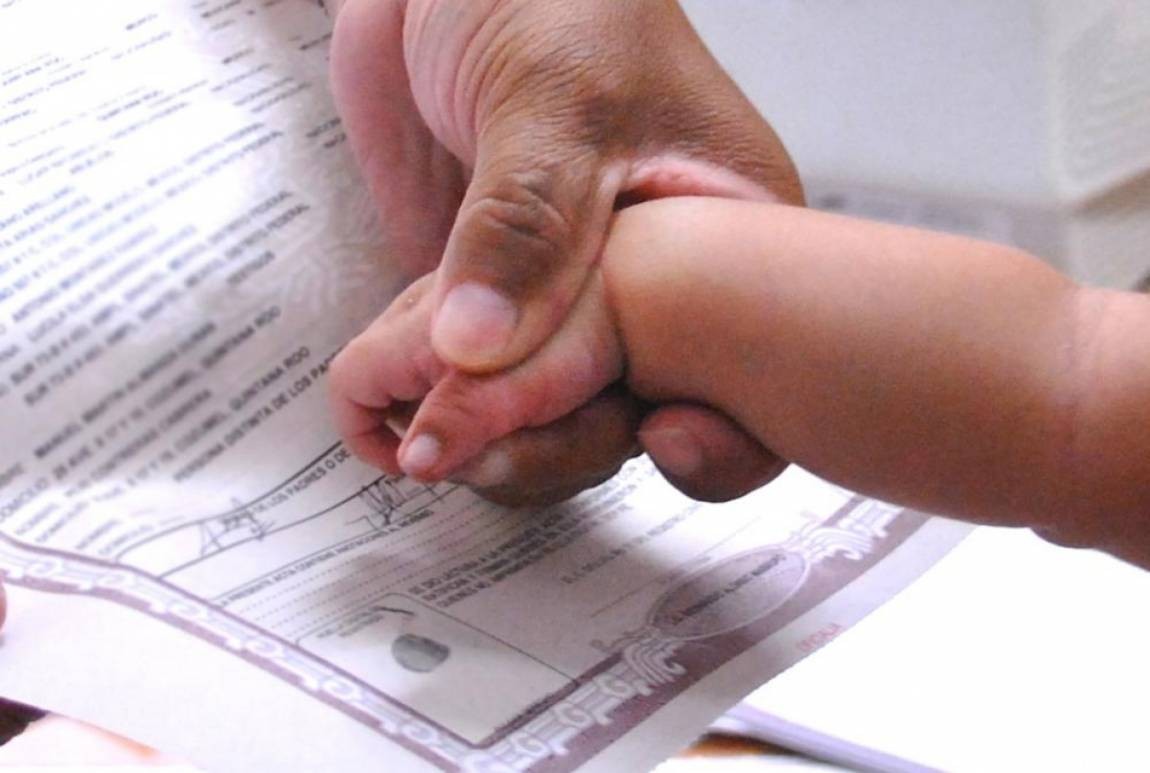 Nuevo Código Civil: anotaron con el apellido materno a un nene aunque fue reconocido por su padre | Actualidad