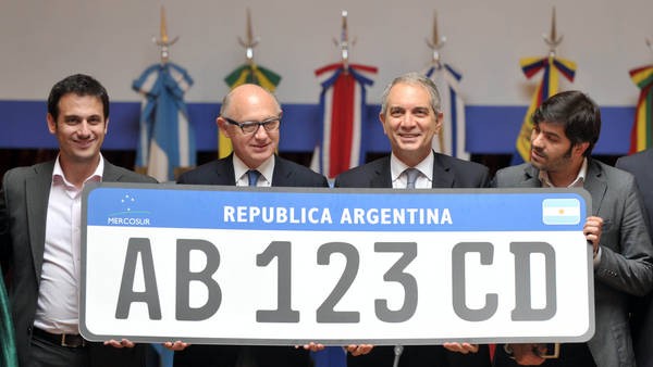 Es oficial el cambio de patentes para autos y motos | Actualidad
