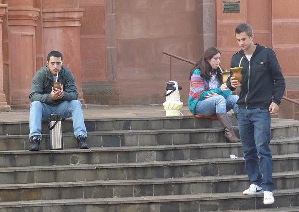 Muchos uruguayos llegaron una hora antes a sus trabajos | Internacionales