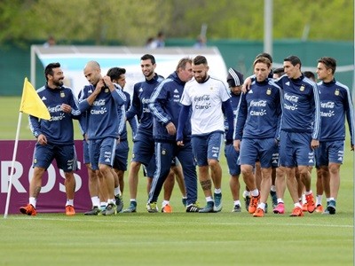 Correa por Messi y Agüero entre algodones | Deportes