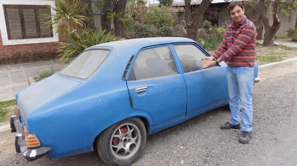 Vende su Dodge a un millón de dólares porque dice que fue bendecido por el Papa | Curiosidades