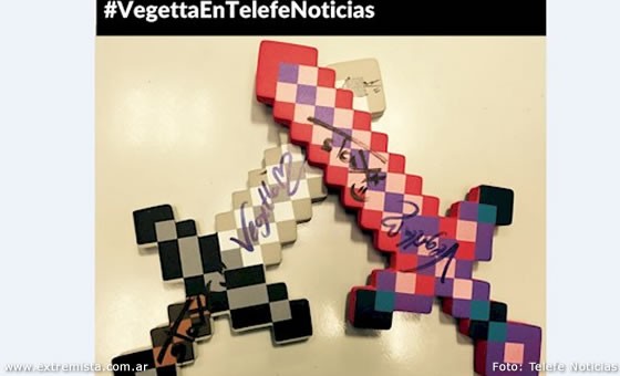 Concurso: Te contamos quiénes se llevan las espadas autografiadas por los YouTubers | Tecno