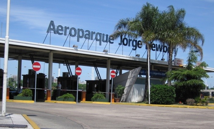 Alarma en Aeroparque: una mujer se olvidó un bolso y se activaron los protocolos de seguridad | Actualidad