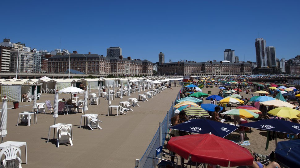 Verano: desde la cámara hotelera estiman que la actividad cayó "entre 30 y 40 por ciento" | Actualidad