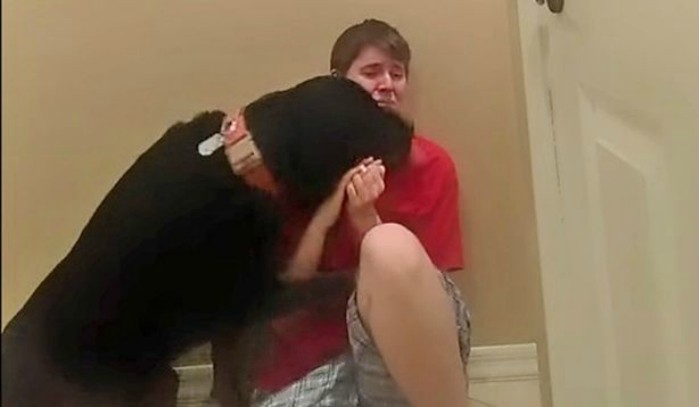 Estados Unidos: policías mataron a la joven con Asperger que recibía el cariño de su perro en YouTube | Internacionales