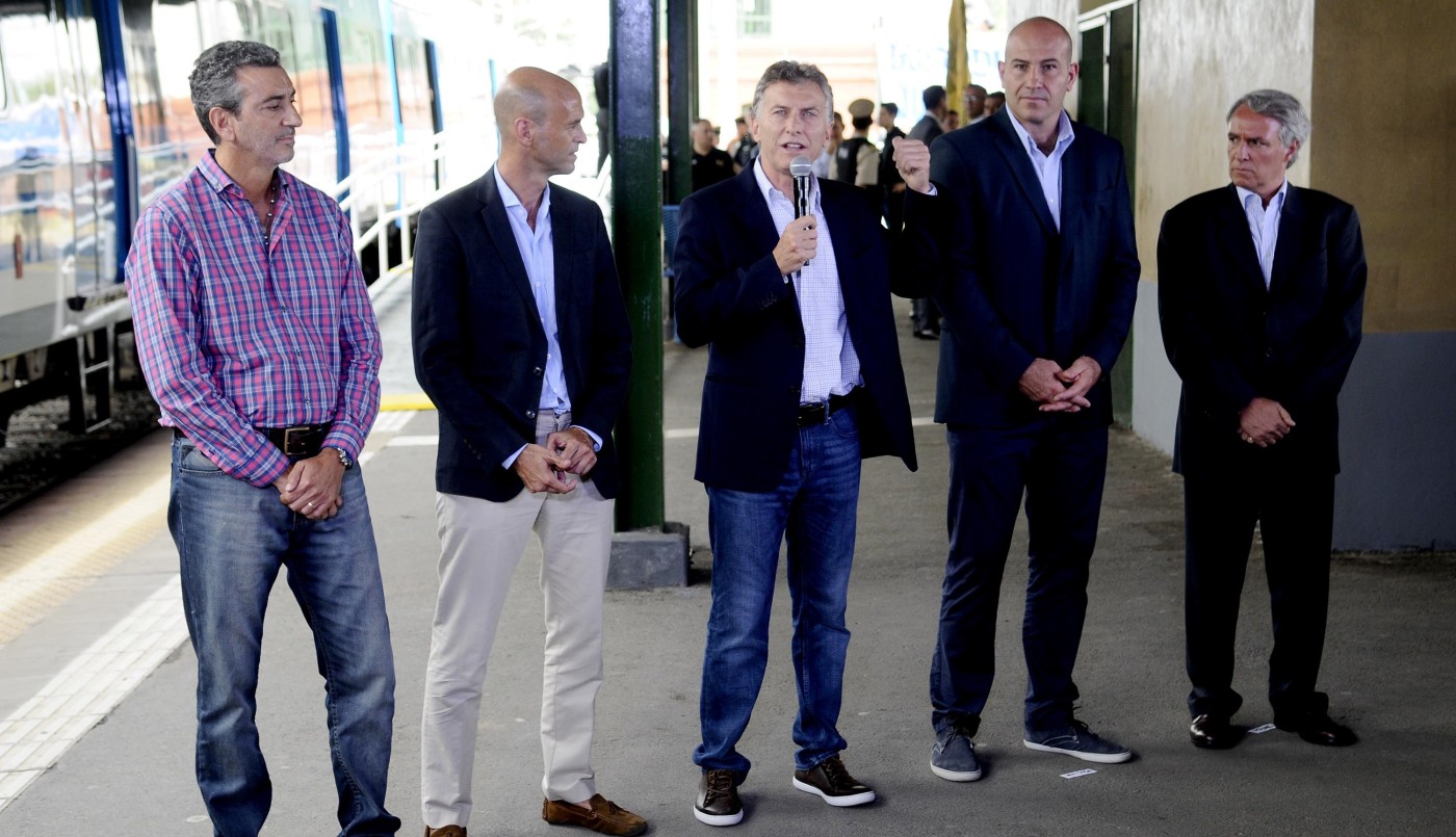 Macri inauguró un tramo del tren Roca junto a Florencio Randazzo | Política