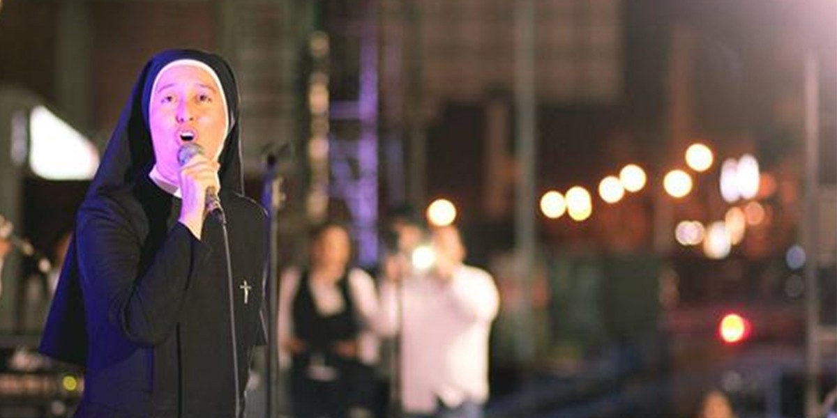 Quién es Andrea, la monja argentina que le cantará al Papa | Internacionales