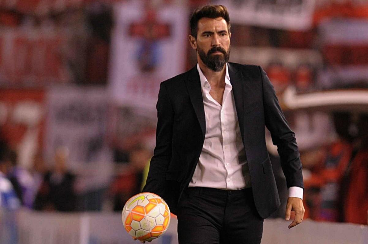 DT de Huracán, tras la derrota: "No se debería haber jugado" | Deportes