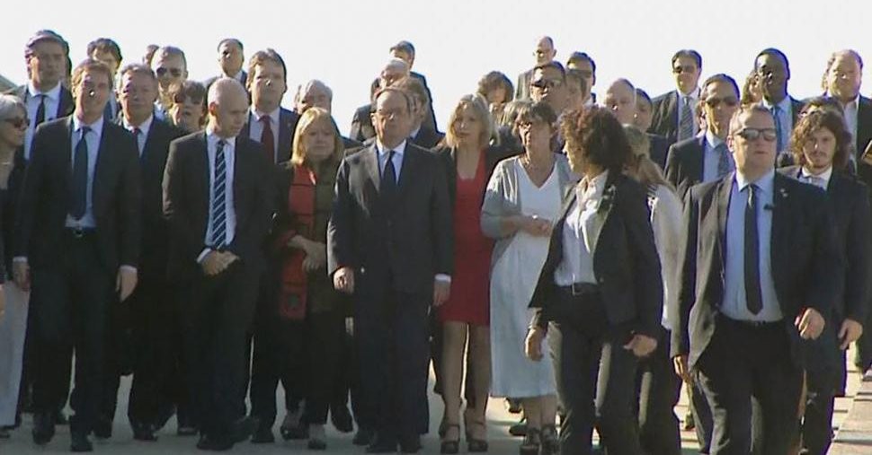 Hollande visitó el Parque de la Memoria para que "el mundo entero vea lo que es una dictadura" | Política