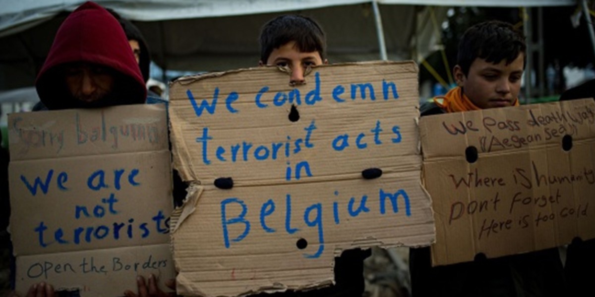 "No somos terroristas, somos humanos”: los mensajes que envían refugiados | Internacionales