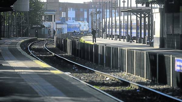 Rechazan el reclamo de un pasajero que cayó bajó el tren y sufrió una amputación | Actualidad