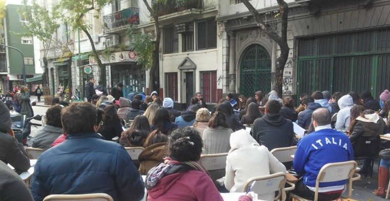 Estudiantes de la UBA protestan contra un presupuesto con "0% de aumento" | Política