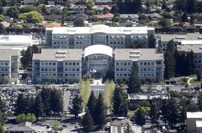 Encuentran un cadáver en una sala de conferencias de la sede central de Apple | Internacionales