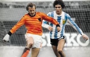 El yeso de Van Der Kerkhof inspiró un libro de cuentos | Deportes