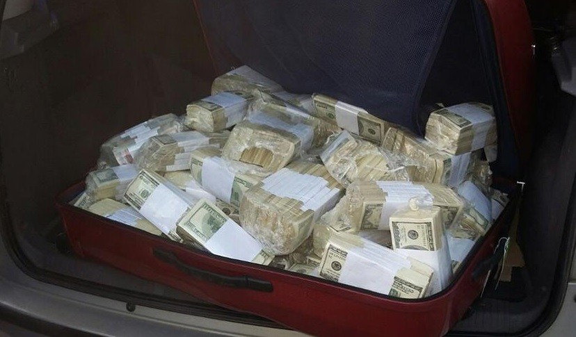 Según su declaración jurada, José López no tenía dólares | Política