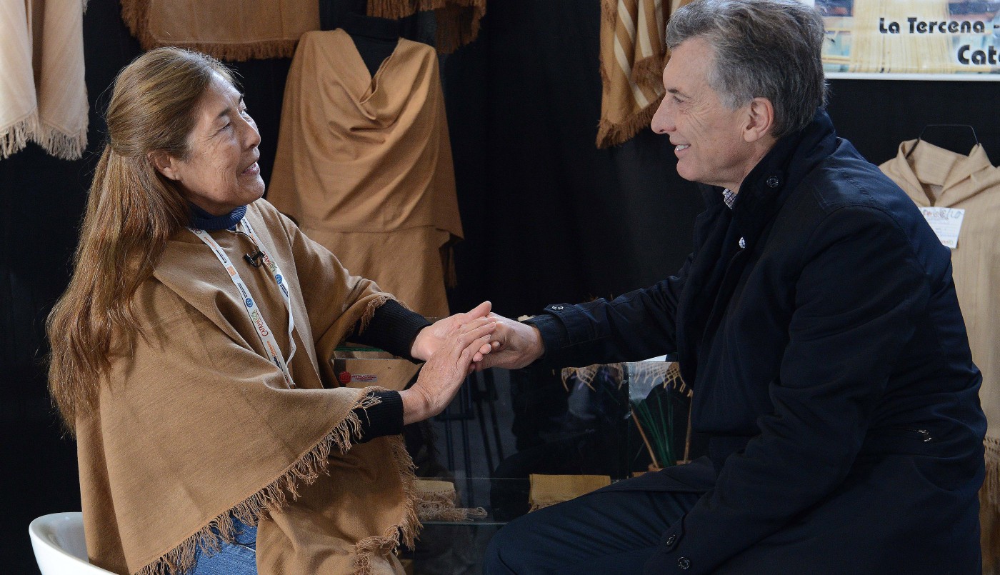 "Esconder las cosas debajo de la alfombra no trae soluciones", dijo Macri en la Fiesta del Poncho en Catamarca | Política
